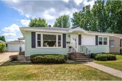 2218  Weston St, La Crosse, WI 54601 - Photo 1