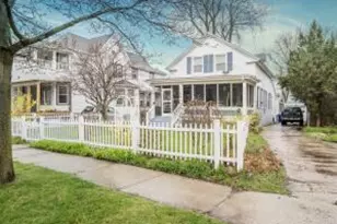 530 61st St, Kenosha, WI 53143 - Photo 1