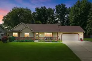 159 11th Ave, Racine, WI 53182 - Photo 1