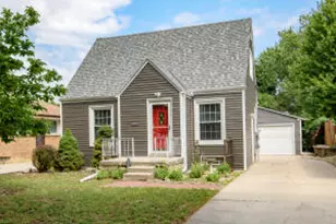 1124 S 90th St, West Allis, WI 53214 - Photo 1