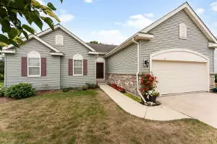 755 Meadowview Ln, Johnson Creek, WI 53038 - Photo 1