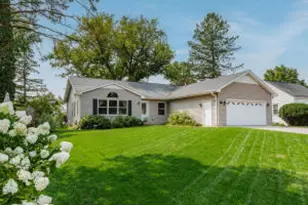 7295 N Lake St, Lannon, WI 53046 - Photo 1
