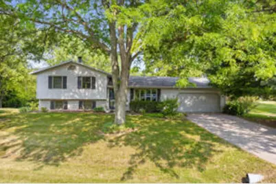 921  Wesley Rd, Oregon, WI 53575 - Photo 1