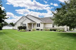 2911 Clearwater Ln, Waukesha, WI 53189 - Photo 1