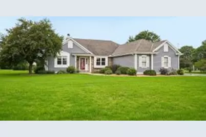 N64W13863  Cobblestone Dr, Menomonee Falls, WI 53051 - Photo 1