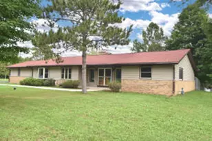 W326S3530 Mesa Trail, Dousman, WI 53118 - Photo 1