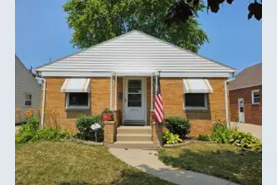 2816  Gillen St, Racine, WI 53403 - Photo 1