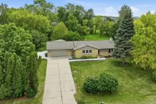 N68W15651 Chateau Dr, Menomonee Falls, WI 53051 - Photo 1