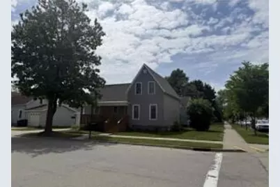 122 W Brownell St, Tomah, WI 54660 - Photo 1