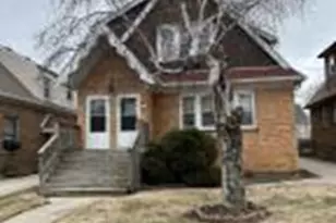 2560 N 60th St, Milwaukee, WI 53210 - Photo 1