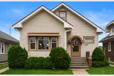 2610  Lasalle St, Racine, WI 53402 - Photo 1