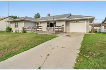 1217 S 25th St, Manitowoc, WI 54220 - Photo 1
