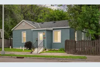 1313  South Ave, La Crosse, WI 54601 - Photo 1