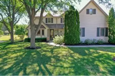 13865 W Linfield Dr, New Berlin, WI 53151 - Photo 1