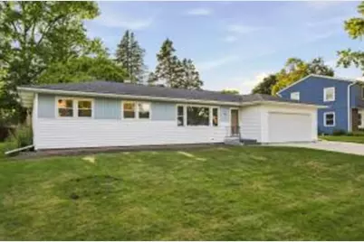 923 W Whitefish Rd, Port Washington, WI 53074 - Photo 1