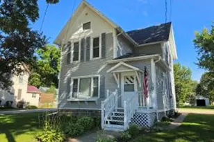 504 E Montgomery St, Sparta, WI 54656 - Photo 1