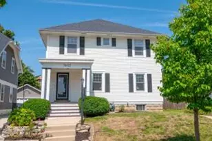 7442 Lincoln Pl, Wauwatosa, WI 53213 - Photo 1