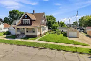 909 S 15th St, Sheboygan, WI 53081 - Photo 1