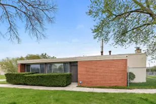 6200 N 39th St, Milwaukee, WI 53209 - Photo 1