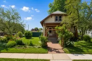 1301 Division St, Manitowoc, WI 54220 - Photo 1