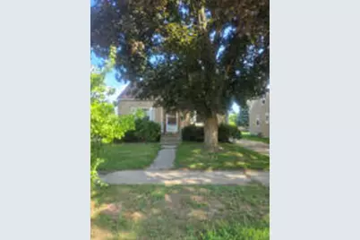1541  Elm St, Green Bay, WI 54302 - Photo 1