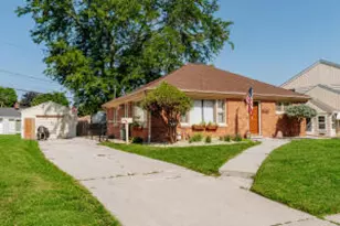 2637 S 86th St, West Allis, WI 53227 - Photo 1