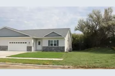 940  Drumlin Cv, Kewaskum, WI 53040 - Photo 1