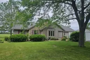 3726 S Britton Rd, Racine, WI 53182 - Photo 1