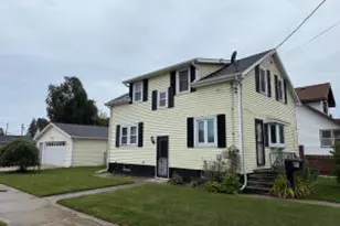 2201 11th St, Two Rivers, WI 54241 - Photo 1