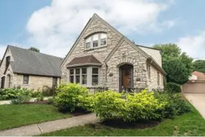 2821 N 70th St, Milwaukee, WI 53210 - Photo 1