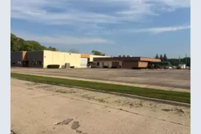 7915  Sheridan Rd, Kenosha, WI 53143 - Photo 1