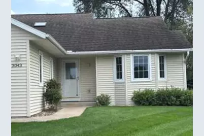 3043  Lakota Pl, La Crosse, WI 54601 - Photo 1