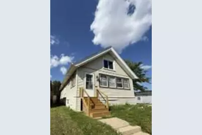 5502 W Rogers St, West Allis, WI 53219 - Photo 1