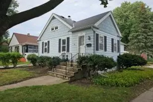 640 S 104th St, West Allis, WI 53214 - Photo 1