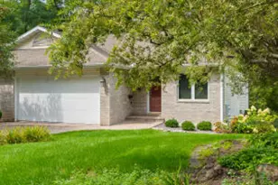 426 Country Club Dr, Lake Geneva, WI 53147 - Photo 1