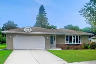 2404 N 31st St, Sheboygan, WI 53083 - Photo 1