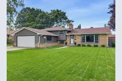 1521  Beech St, South Milwaukee, WI 53172 - Photo 1