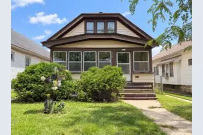 3919 N 15th St, Milwaukee, WI 53206 - Photo 1