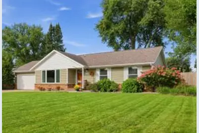 753  Chelsea Pl, Janesville, WI 53546 - Photo 1