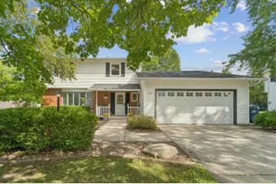 287  Hillcrest Ln, Fond du Lac, WI 54935 - Photo 1