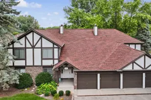 26 Driftwood Ct, Williams Bay, WI 53191 - Photo 1