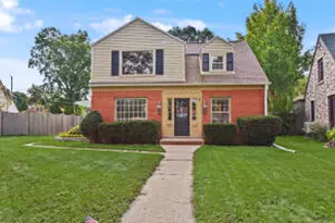 2161 W Raleigh Ave, Glendale, WI 53209 - Photo 1