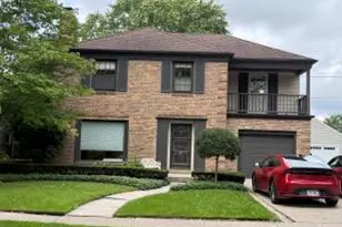 4809 N Woodburn St, Whitefish Bay, WI 53217 - Photo 1