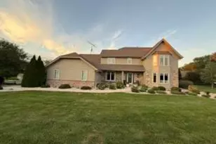 W4841 Overlook Dr, Lafayette, WI 53121 - Photo 1