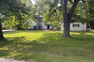 1533 E Goodrich Ln, Fox Point, WI 53217 - Photo 1
