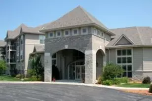 230 Hilldale Dr, Hartford, WI 53027 - Photo 1