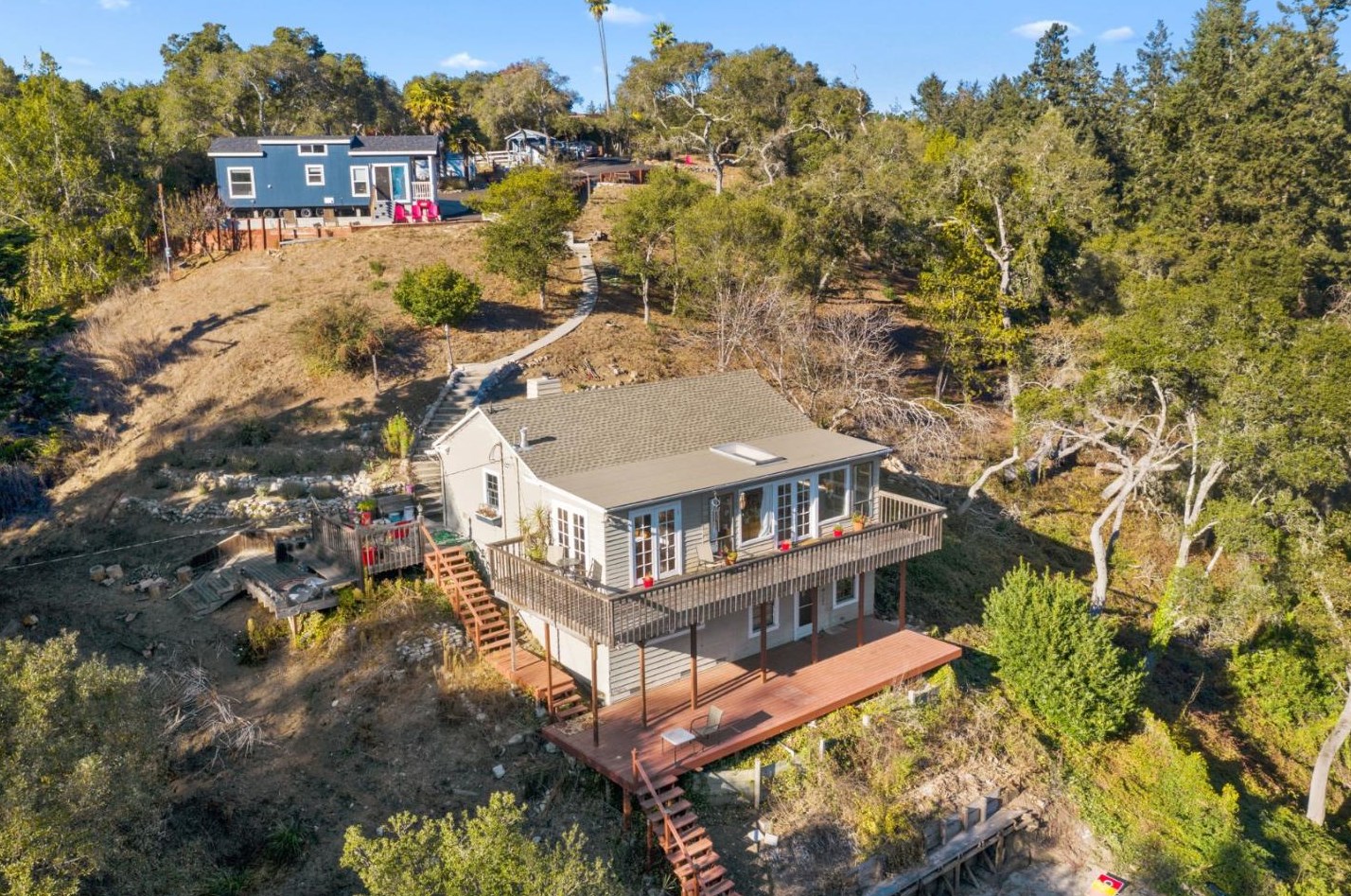 4100 Fairway Dr, Soquel, CA 95073-3003