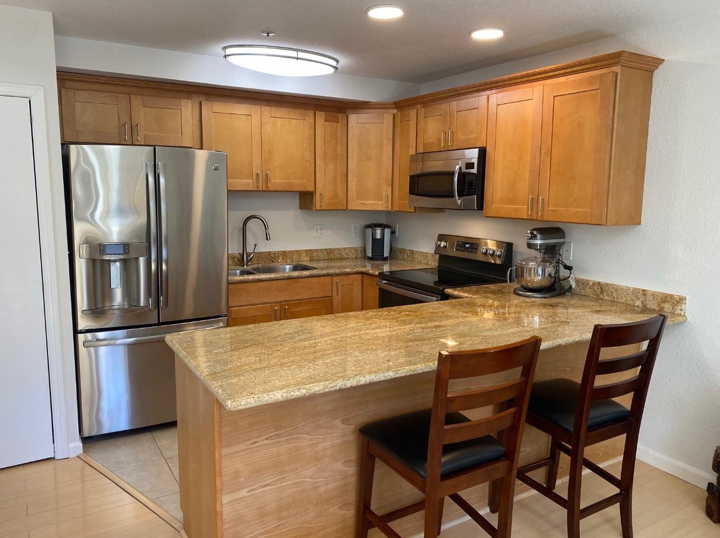 14 Cathy Ln, Santa Cruz, CA 95066-3462