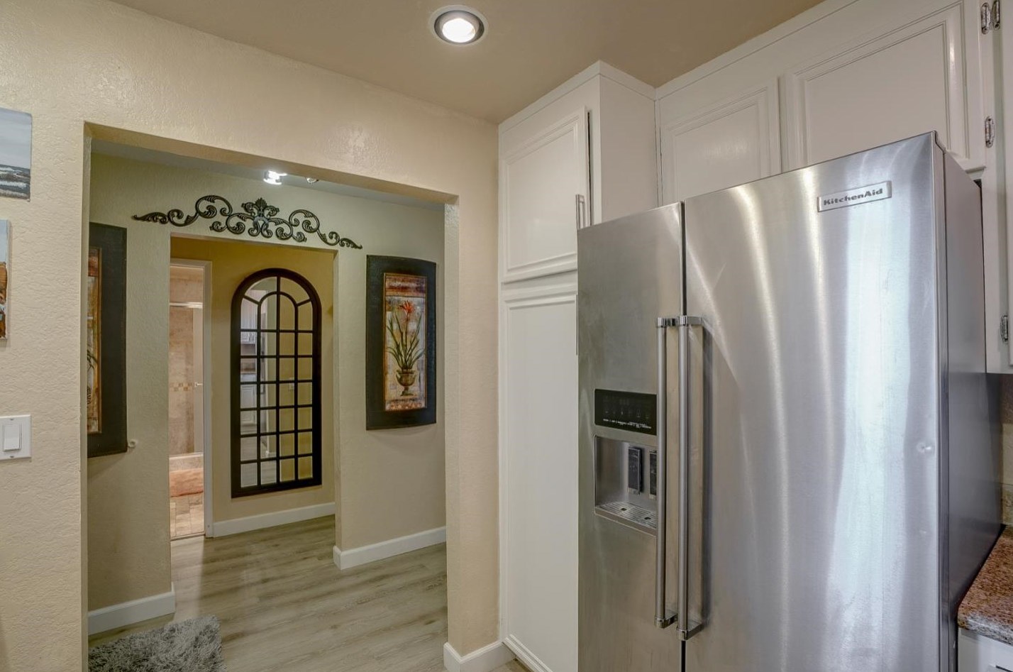 250 Forest Ridge Rd, Monterey CA  93940-4138 exterior