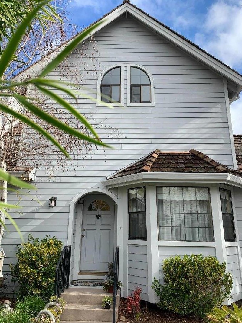121 Southampton Ln, Santa Cruz, CA 95062-3472